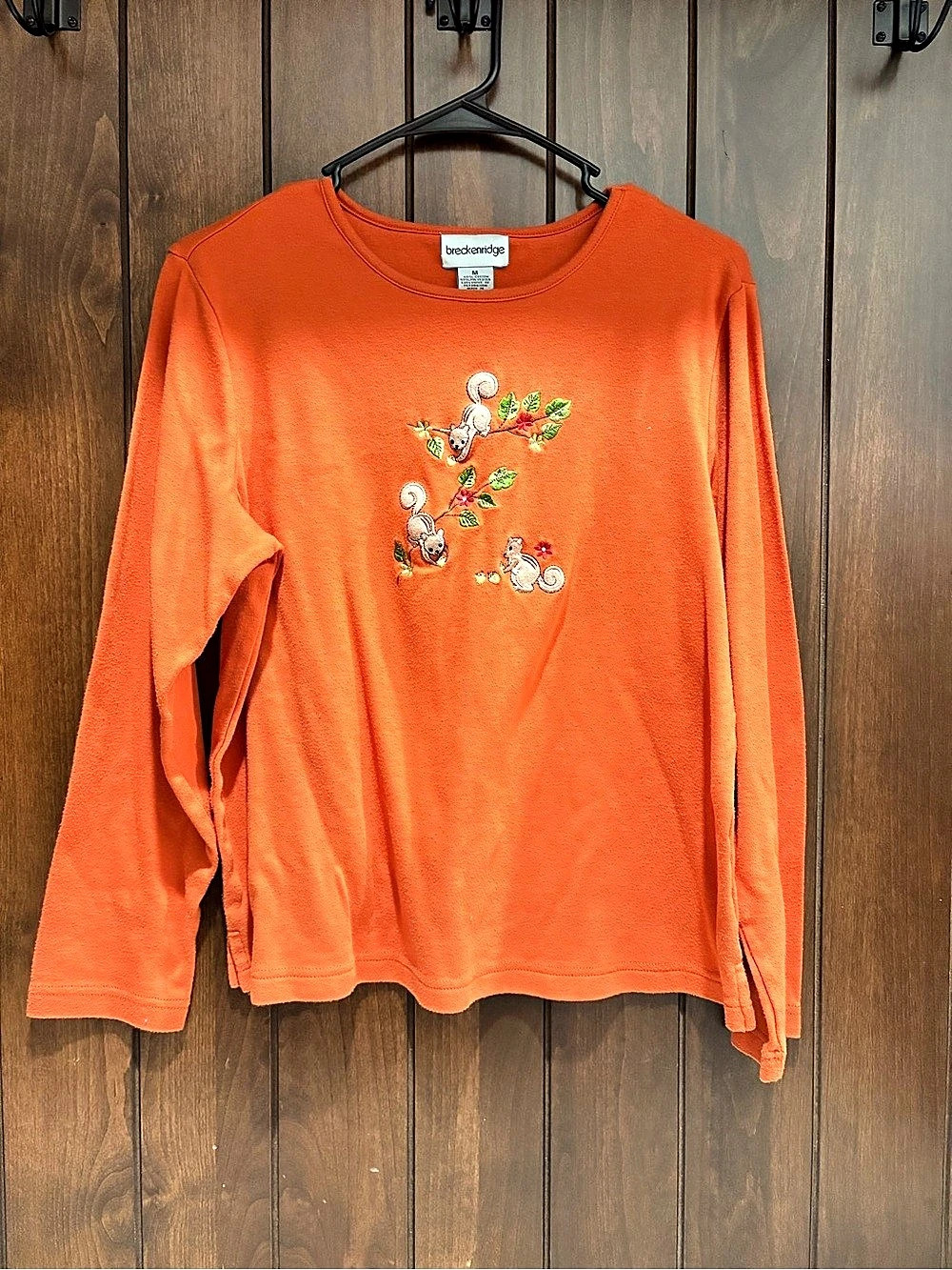 Breckenridge Embroidered Squirrel 3/4 Sleeve Fall Top Medium Cottagecore